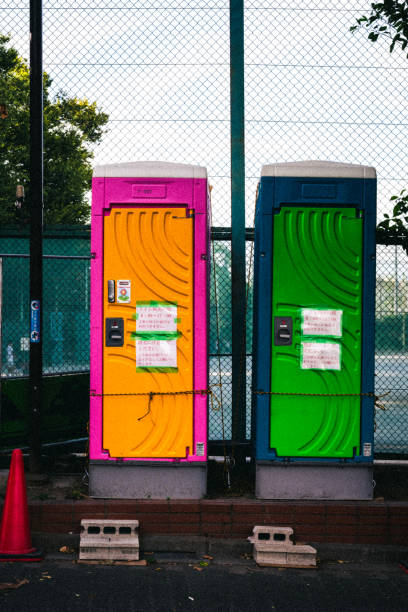 Best Portable restroom trailer rental  in Sleepy Hollow, CA